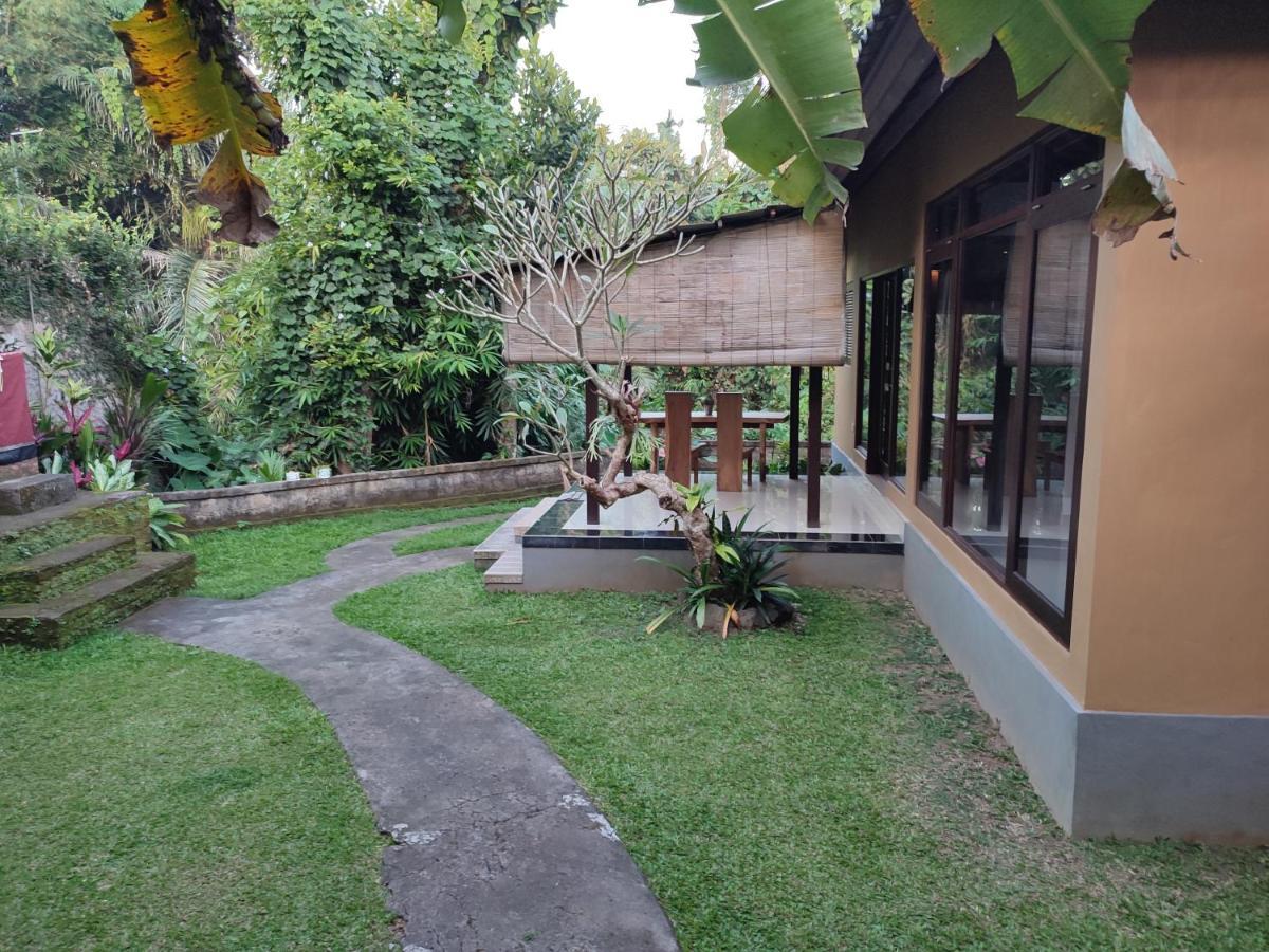 Bhuana Shanti Homestay Ubud Buitenkant foto